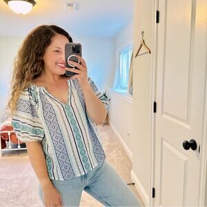 NWT Tuckernuck Velvet by Graham & Spencer Blue White Top Blouse Small